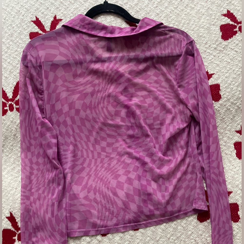 Pink H&M shirt - Picture 2 of 3